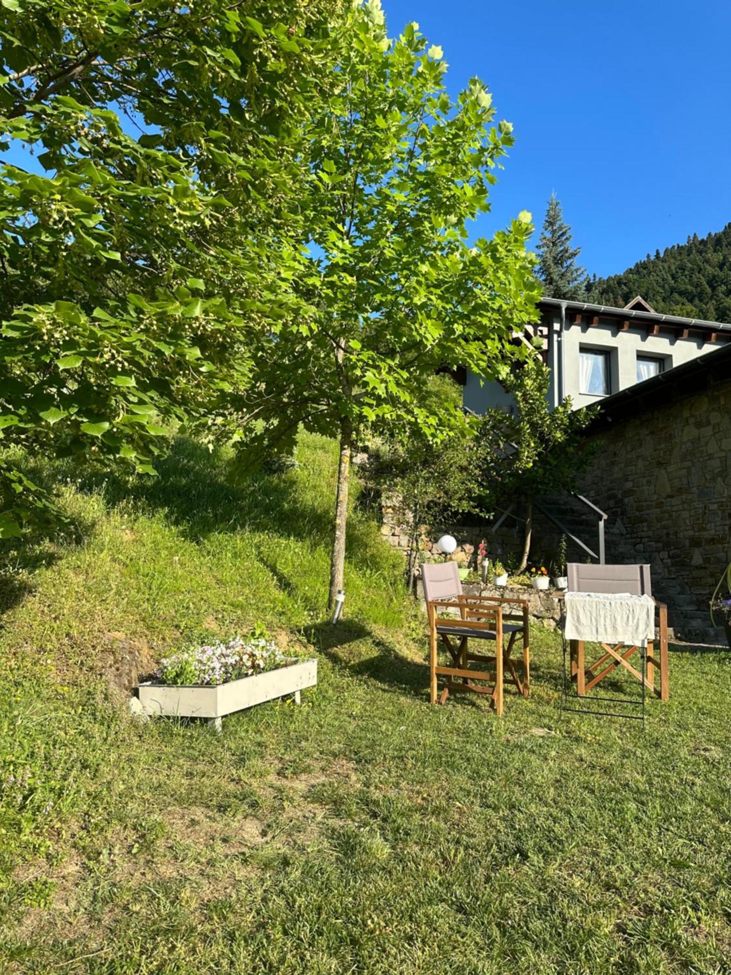 Little Garden * Perivolaki